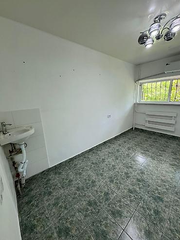 Аренда зданий: 📢 *СДАЁТСЯ КОММЕРЧЕСКОЕ ПОМЕЩЕНИЕ*📢 🏢 Идеально под салон красоты — 9