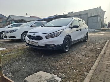 Kia: Kia Ceed: 2014 г., 1.6 л, Механика, Бензин, Универсал