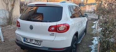 Volkswagen: Volkswagen Tiguan: 1.4 l. | 2011 έ. SUV/4x4 at lalafo.gr — 2 Volkswagen: Volkswagen Tiguan: 1.4 l. | 2011 έ. SUV/4x4 — 2