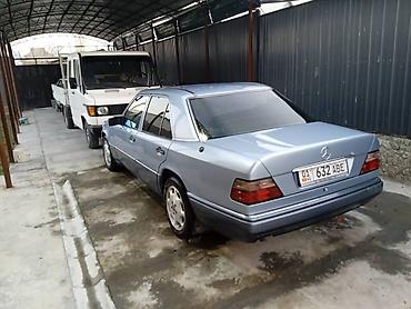 буд е 2: Mercedes-Benz W124: 1992 г., Механика, Бензин, Седан — 5