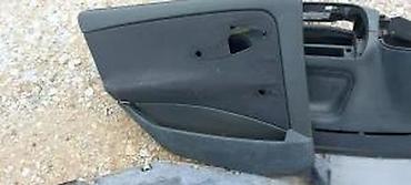3 pa 1: FIAT PUNTO 2,3 TAPACIRI VRATA | Cena je po komadu. Za 3 i 5 vrata — 1