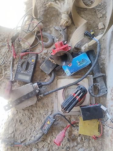 srunv auto tools: Elektrik və avto-elektrik üçün alət və hissələr dəsti Komplektdə: - — 3