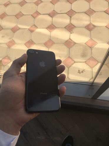 bes barmaq satisi qiymeti: IPhone 7, 128 GB, Qara, Barmaq izi