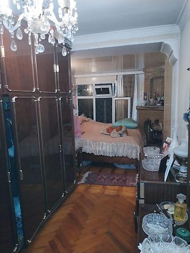 xirdala: Bakı, 1-ci mikrorayon, 3 otaqlı, Köhnə tikili, m. 20 Yanvar, 45 kv. m — 6