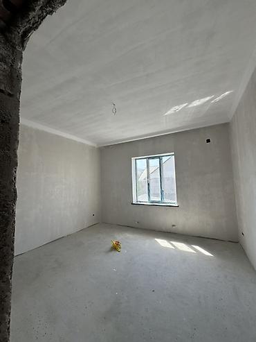Продажа коттеджей и домов: 6 комнат и более, 280 м², 4 соток, Бишкек, Собственник — 14