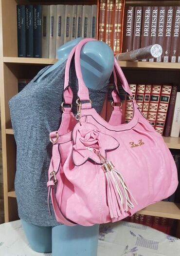 dimenzije duzina bunde cm: * Liu Jo torba (veća)* ~ Predivna, roze veća torba, brenda Liu Jo. Na