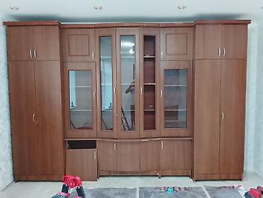 полки б у: Секция-стенка для гостиной из ЛДСП под дерево, модульная, с — 1