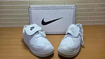 Women's Sneakers and athletic shoes: Nike, 38, bоја - Bela — 7