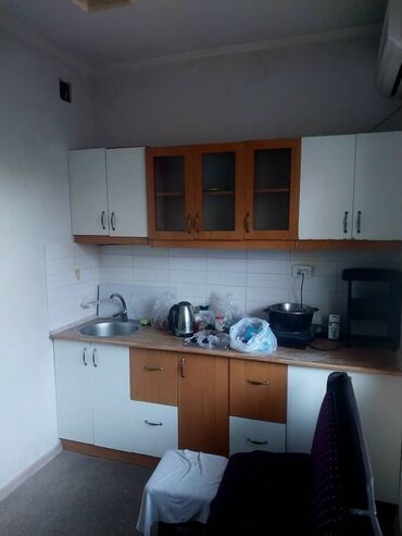 квартира без хазайка: 1 комната, 36 м², Индивидуалка, 2 этаж, Старый ремонт