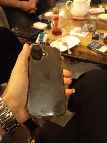 купить айфон 12 в баку: IPhone 16, 128 GB, Zəmanət, Simsiz şarj, Face ID