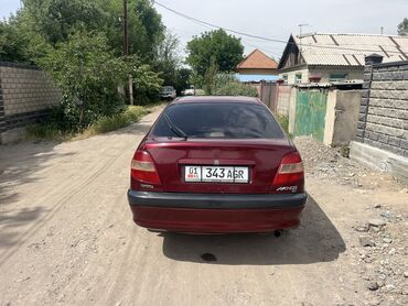 Toyota: Toyota Avensis: 2001 г., 1.8 л, Автомат, Бензин, Хэтчбэк