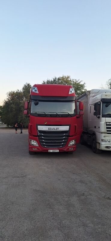 прицепы для трактора: Сүйрөгүч, DAF, 2015 г., Тенттелген