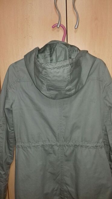 Zimske jakne: S (EU 36), Jednobojni, Sa postavom na lalafo.rs — 8 Zimske jakne: S (EU 36), Jednobojni, Sa postavom — 8