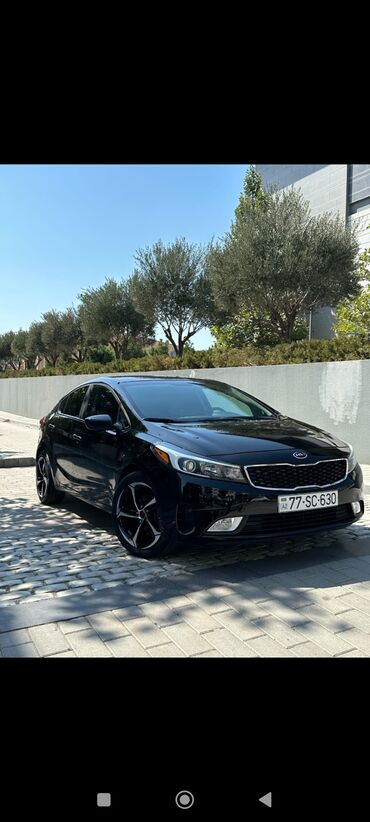 kia kupe: Kia Forte: 2 l | 2017 il Hetçbek