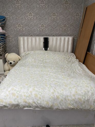 магазин мебели бишкек: Спальный гарнитур, Б/у, Двуспальная кровать, Турция, Самовывоз, Платная доставка, цвет - Белый