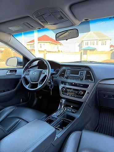 Hyundai: Hyundai Sonata: 2019 г., 2 л, Автомат, Газ, Седан — 6