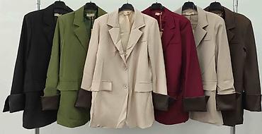 tri cetvrt helanke: 088 Sako/haljina 
Oversize
3.100 dinara H — 4