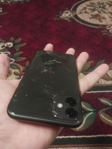 Apple iPhone: IPhone 11, 64 GB, Qara — 7