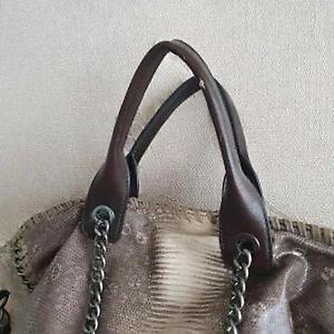 Kompleti: 1.LOOKAT TORBA, DIVNA, 2. COLLISTAR TASNICA I 2 NESESERA | 1 — 16