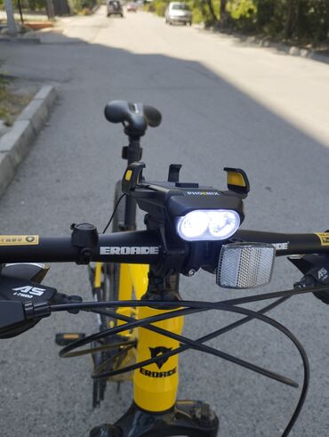 сигнал на велосипед: Велосипед, самокат жана мопед, мотоцикл унааларына 4- функциялуу