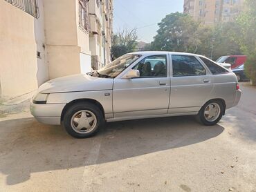 VAZ (LADA): Model: Lada (VAZ) 2112 hatchback Kuzov: 5 qapılı, gümüşü rəng — 1