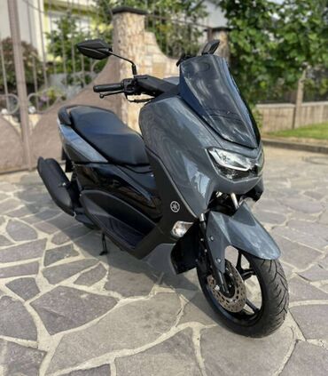 электро мотоцыкыл: Скутер түрү Suzuki, 150 куб. см, Бензин, Жаңы, Бөлүп төлөө менен