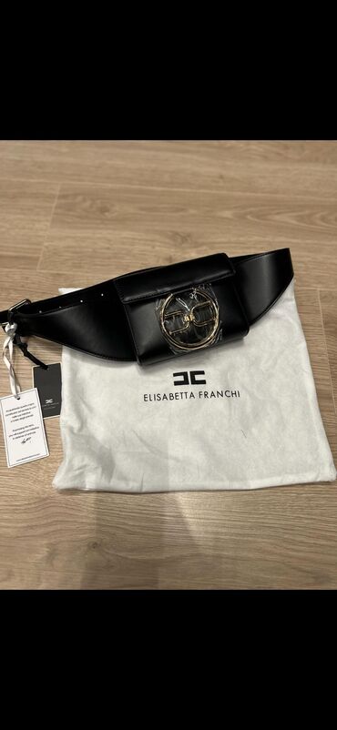 new well firmasi: Elisabetta Franchi original new belt bag