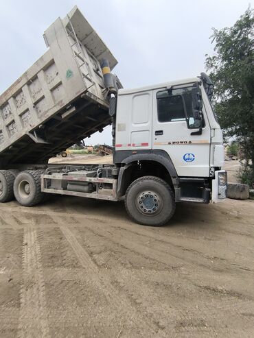 Другие автомобили: Продаётся самосвал 6x4 Howo (Sinotruk) белого цвета. Основные — 12