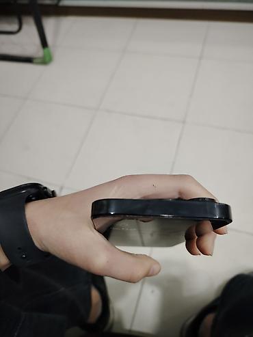 14 mini: Məhsul: Qara rəngli smartfon üçün sərt qoruyucu örtük (case) Təsvir — 1