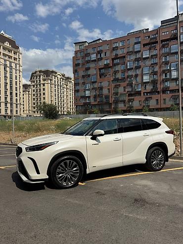 платинум: Toyota Highlander: 2021 г., 2.5 л, Автомат, Гибрид, Кроссовер — 4