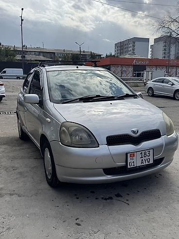 тоета: Toyota Vitz: 2000 г., Автомат, Бензин, Хэтчбэк — 1