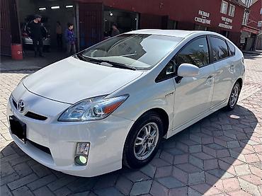 tayota progres: Toyota Prius: 2010 г., 1.8 л, Вариатор, Гибрид, Седан — 3