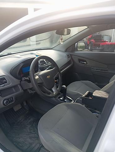 sevrolet: Chevrolet Cobalt: 1.5 l | 2024 il 160000 km Sedan — 5