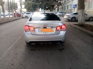 şevralet kobalt: Chevrolet Cruze: 1.4 l | 2014 il 178000 km Sedan