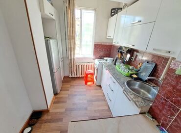 Продажа квартир: 2 комнаты, 53 м², Индивидуалка, 1 этаж, Косметический ремонт — 3