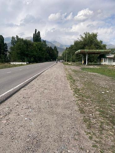 Продажа другой коммерческой недвижимости: Продается АЗС. При входе с-Талдысуу.Трасса ведет в жайлоо "Каркыра" и — 10