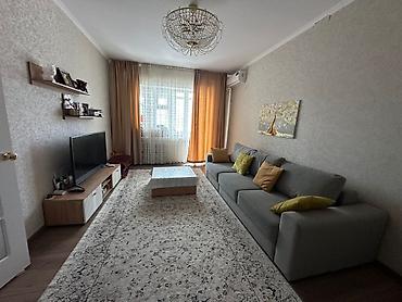 Продажа квартир: 2 комнаты, 52 м², 10 мкр 105 серия, 8 этаж — 5