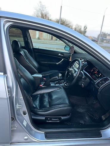 Honda: Honda Accord: 2003 г., Седан — 8