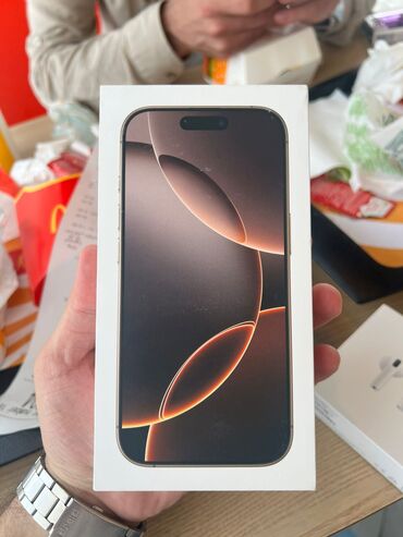 Apple iPhone: IPhone 16 Pro, 128 GB, Desert Titanium, Face ID