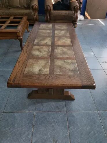 Stolovi: Stocic u odlicnom stanju. Duzina 135 cm Sirona 65 cm Visina 48 cm — 5