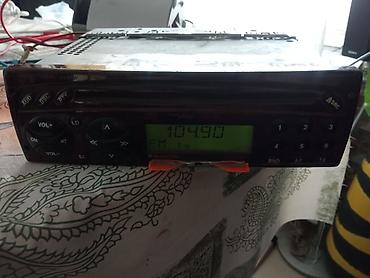 čajnik: Blaupunkt auto radio – kasetofon sa FM/AM tunerom - Model sa prednjom — 1