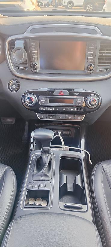sorento: Kia Sorento: 2019 г., 2 л, Автомат, Дизель, Кроссовер — 6