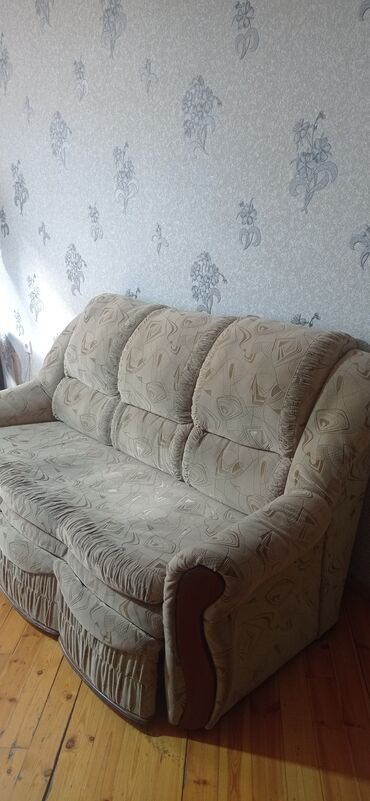 divan kreslo islenmis: Divan, İşlənmiş, Açılmayan, Bazasız, Parça, Çatdırılma yoxdur