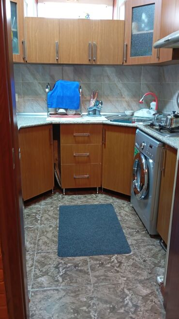 Həyət evləri və villaların satışı: 3 otaqlı, 150 kv. m, Kredit yoxdur, Orta təmir -da lalafo.az — 8 Həyət evləri və villaların satışı: 3 otaqlı, 150 kv. m, Kredit yoxdur, Orta təmir — 8