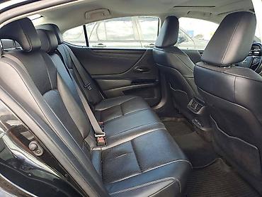 inter: Lexus ES: 2022 г., 2.5 л, Автомат, Гибрид — 8
