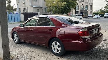 реальному: Toyota Camry: 2005 г., 2.4 л, Автомат, Газ, Седан — 4
