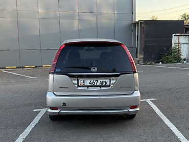 френк: Honda Stream: 2004 г., 2 л, Автомат, Бензин, Минивэн — 4