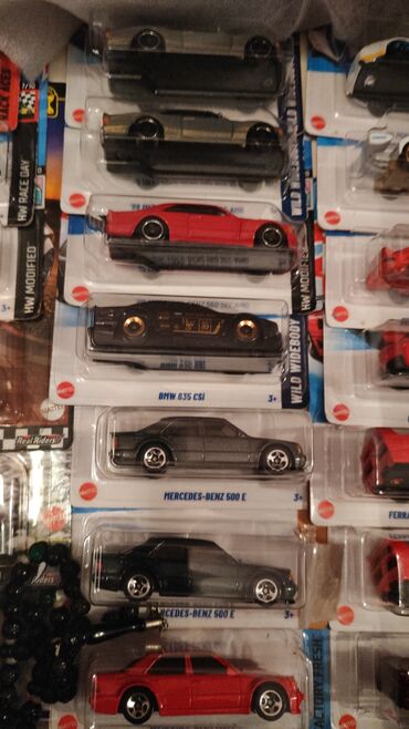 Avtomobil modelləri: Hot Wheels kolleksiya die-cast modelləri – blister qablaşdırmada — 3