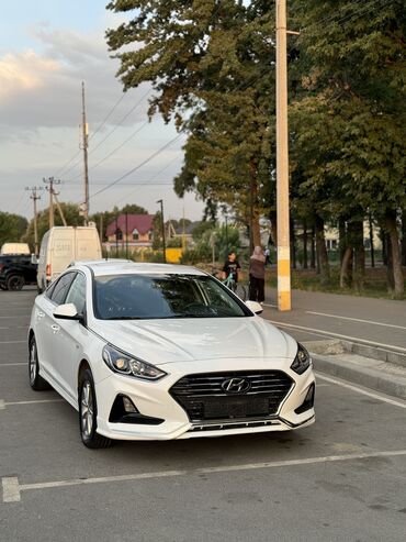 опрыскиватель б у: Hyundai Sonata: 2017 г., 2 л, Автомат, Газ, Седан