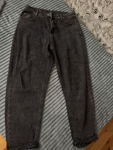 Тарелки: Baggy cins şalvar 3 defe geyinilib 31 razmerdi - Material: qalın